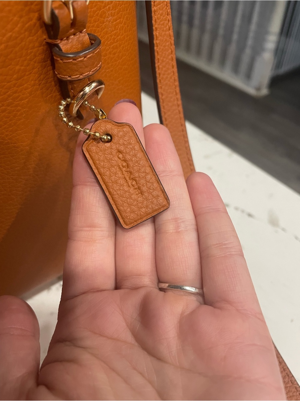 Coach Mollie Tote 25 in Ginger/Brown Leather - Like New - Picture 4 of 13
